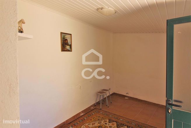 Moradia T2 inserida em Terreno de 528m2 em Gavião-10