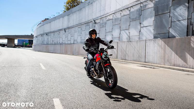 Ducati Scrambler - 16