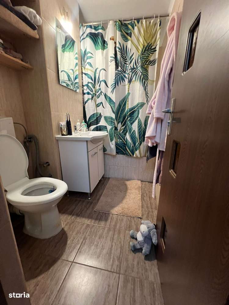 3 camere, 2 băi, 2 balcoane, 71 mp utili, zona Lipovei-4