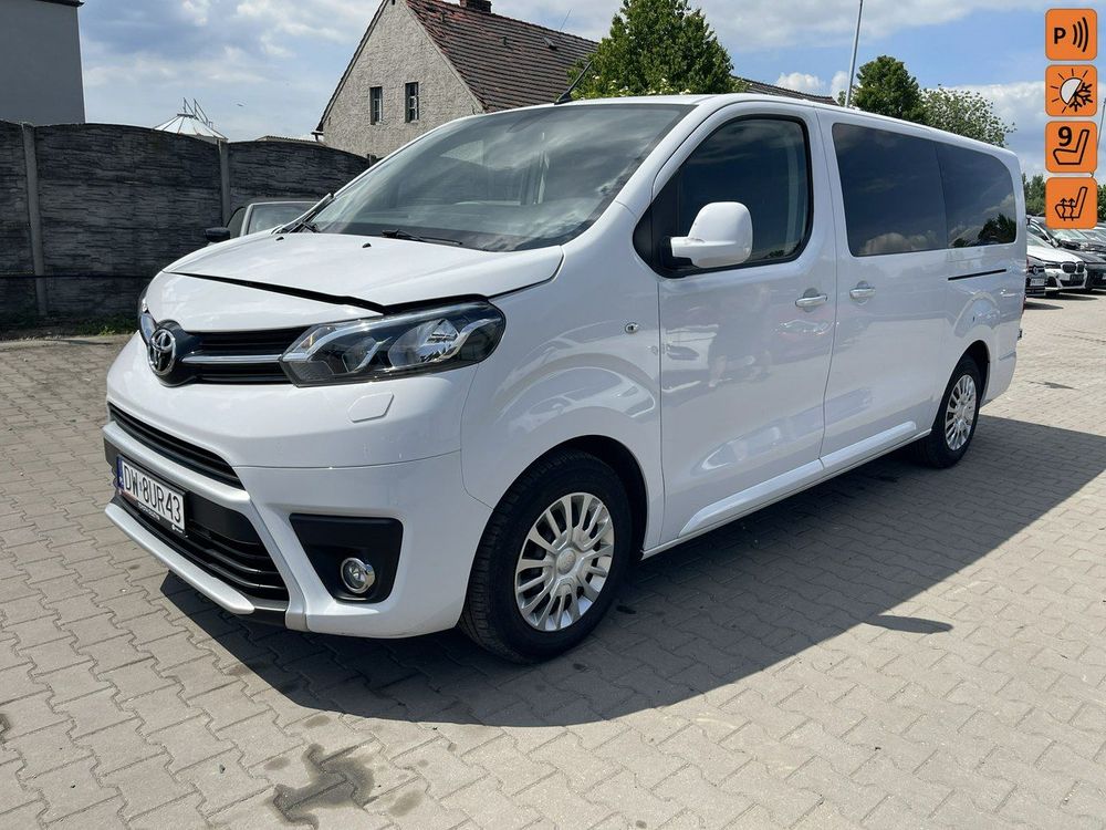 Toyota ProAce 2.0 D4-D Long Family 2022