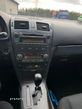 Toyota Avensis 2.2 D-CAT Premium - 12