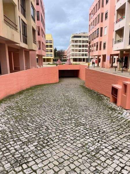 parqueamento em Cascais - Guia - Grande imagem: 2/6