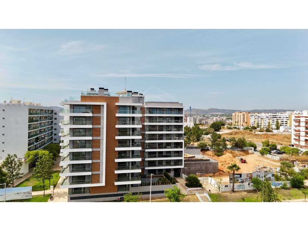 Apartamento T4, piscina na cobertura, Faro, Algarve - Grande imagem: 2/30