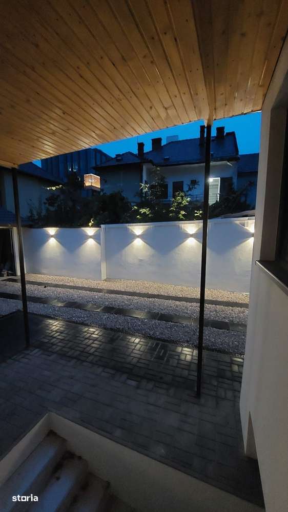 Casa de vanzare in Piata Abator-0