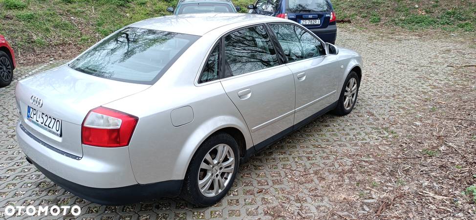 Audi A4 2.0 - 2