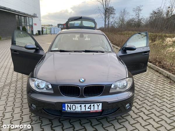BMW Seria 1 120d - 12