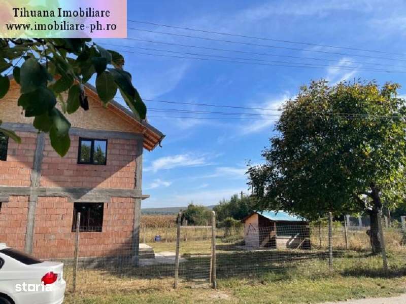 Casa la rosu de vanzare - Lipanesti-2