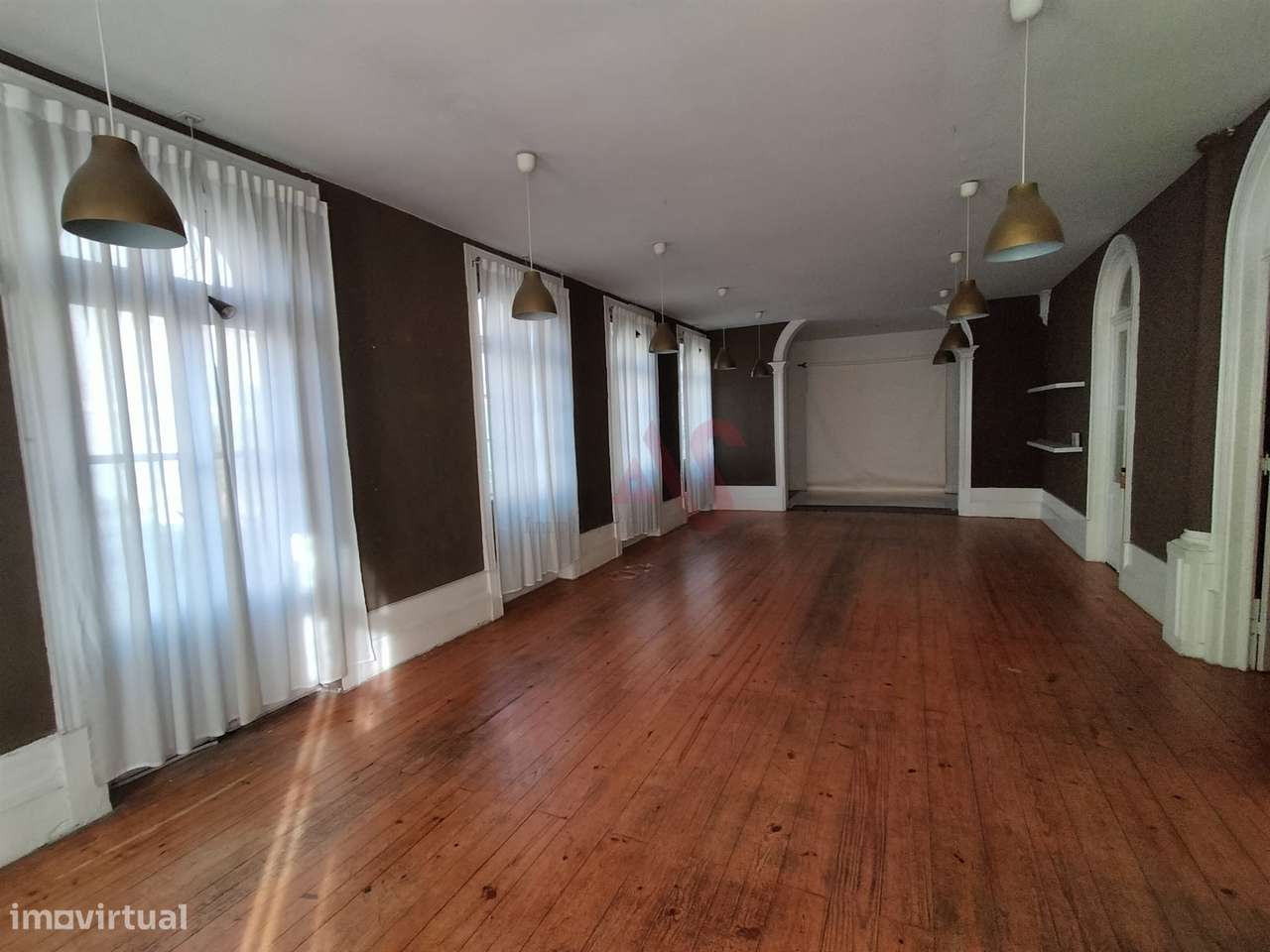 Sala Mítica e de Charme para Arrendar - Cidade de Vizela - Grande imagem: 3/12