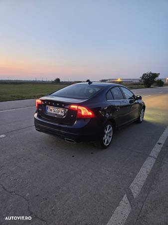 Volvo S60 D4 Geartronic - 3