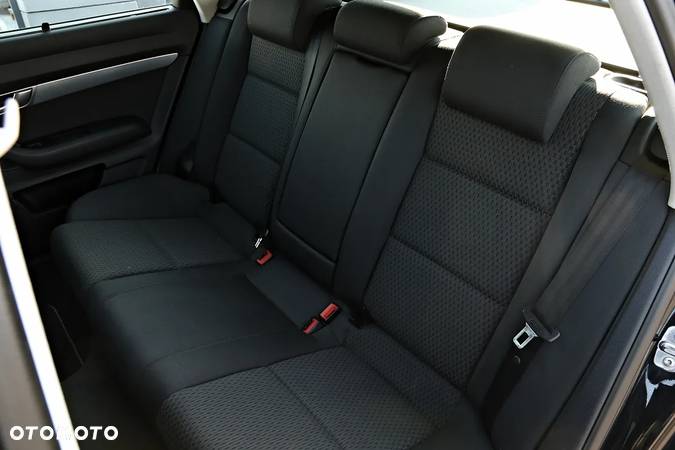 Audi A6 2.7 TDI Multitronic - 8