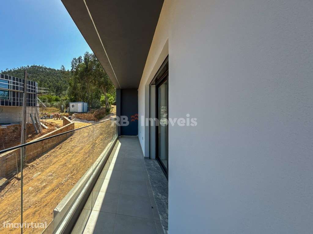 Moradia Nova T3, Vista Rio - Urbanização Martinela, Ferreira do Zêzere-29