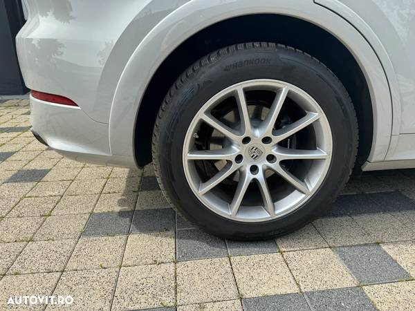 Porsche Cayenne Tiptronic S - 20