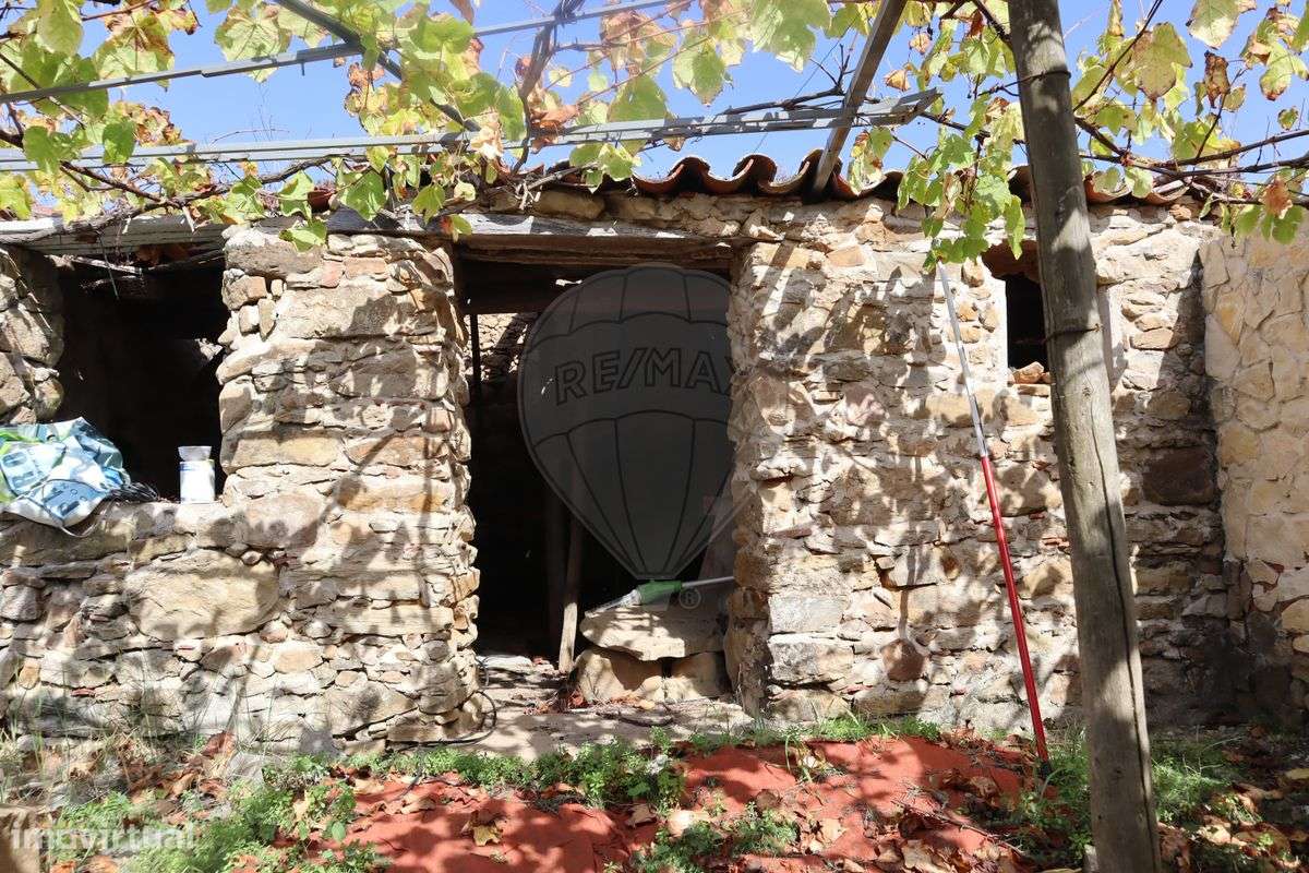 Moradia T1 para venda-36