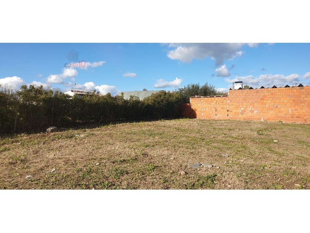 Vende-se Lote Urbano para Construção de Habitação - Grande imagem: 4/5