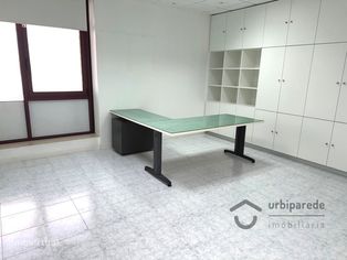 Escritório com 90m2 em Oeiras, Moinho das Antas - Grande imagem: 2/25