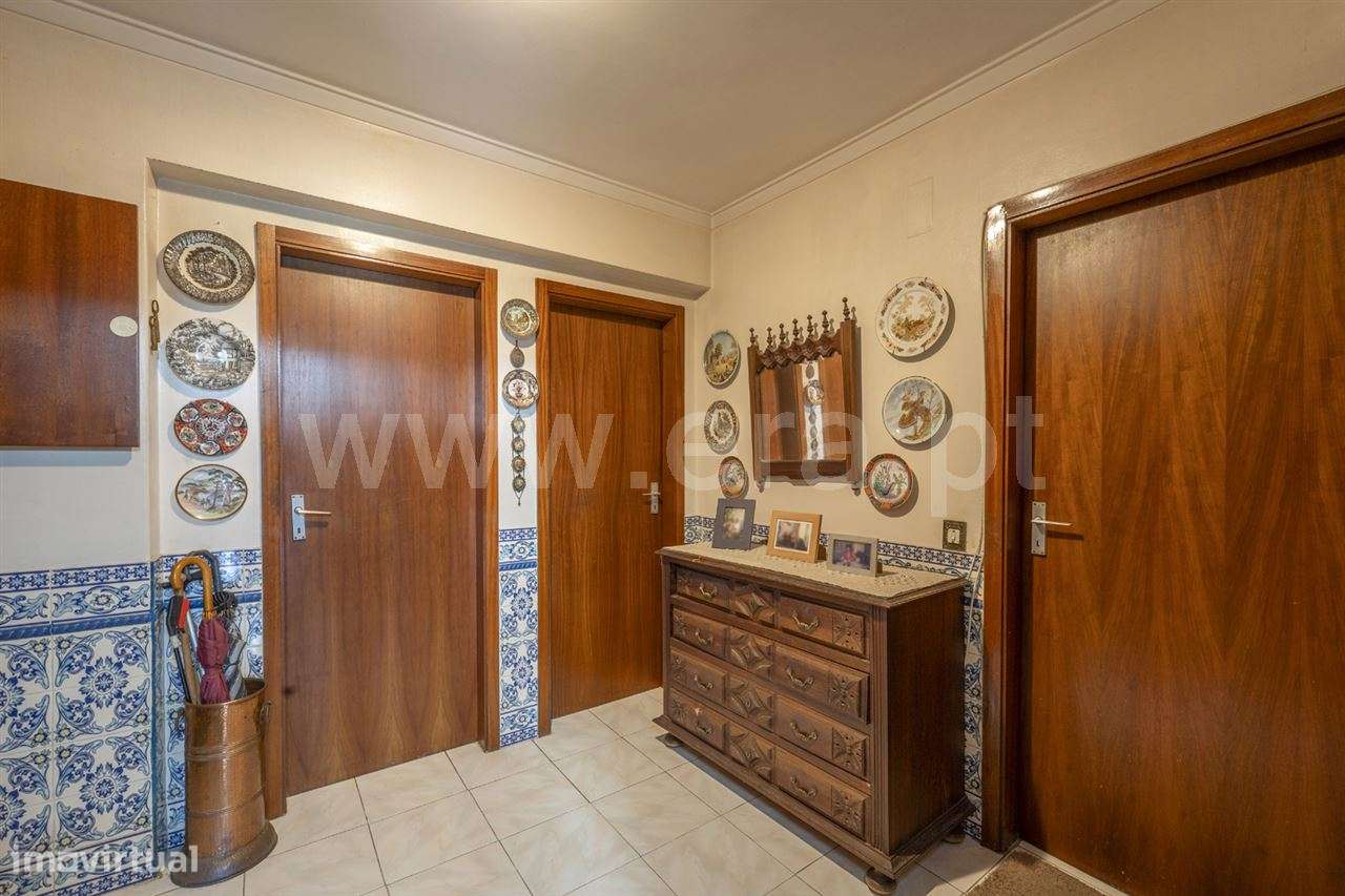 Apartamento T2; Laranjeiro-4