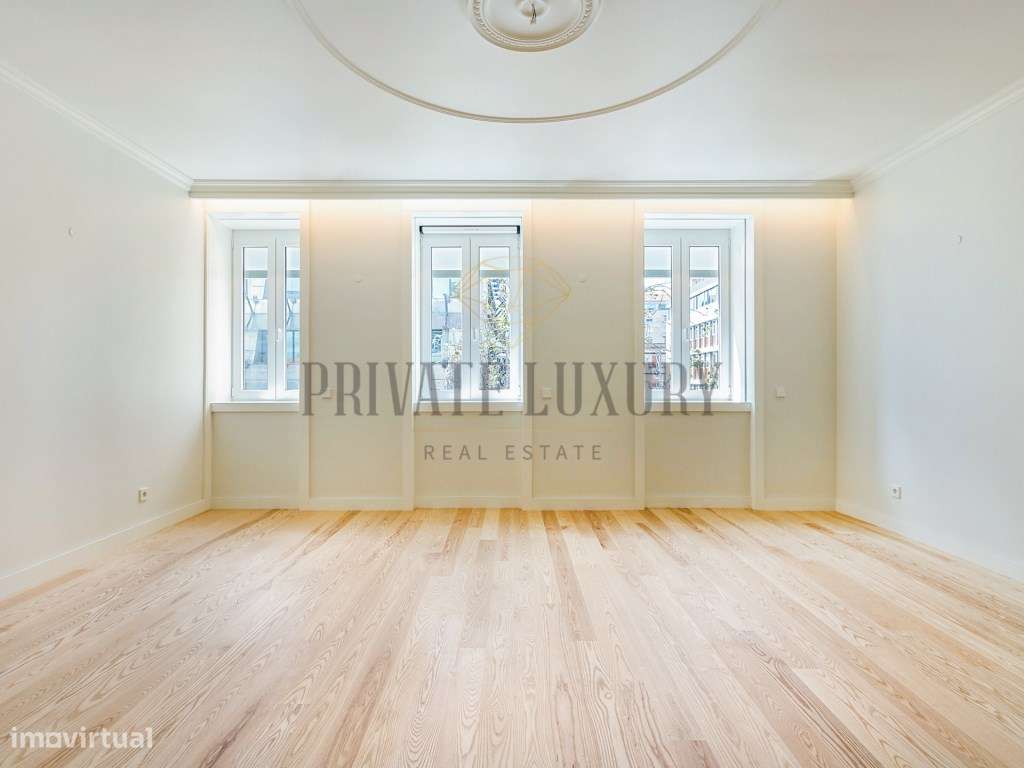 Apartamento T1 com varanda nas Avenidas Novas-1
