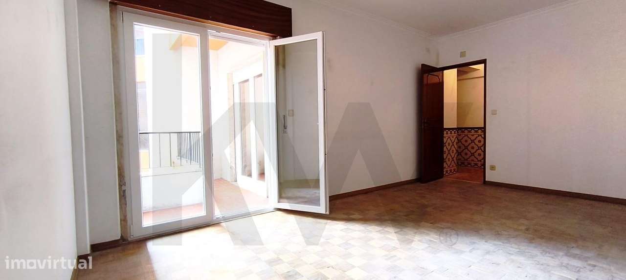 Apartamento T1 com varanda, em Queluz – Largo Jorge de Sena - Grande imagem: 5/26