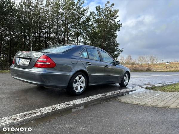 Mercedes-Benz Klasa E - 31