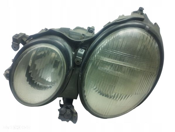 MERCEDES E W210 LAMPA PRZEDNIA PRZÓD LEWA - 1