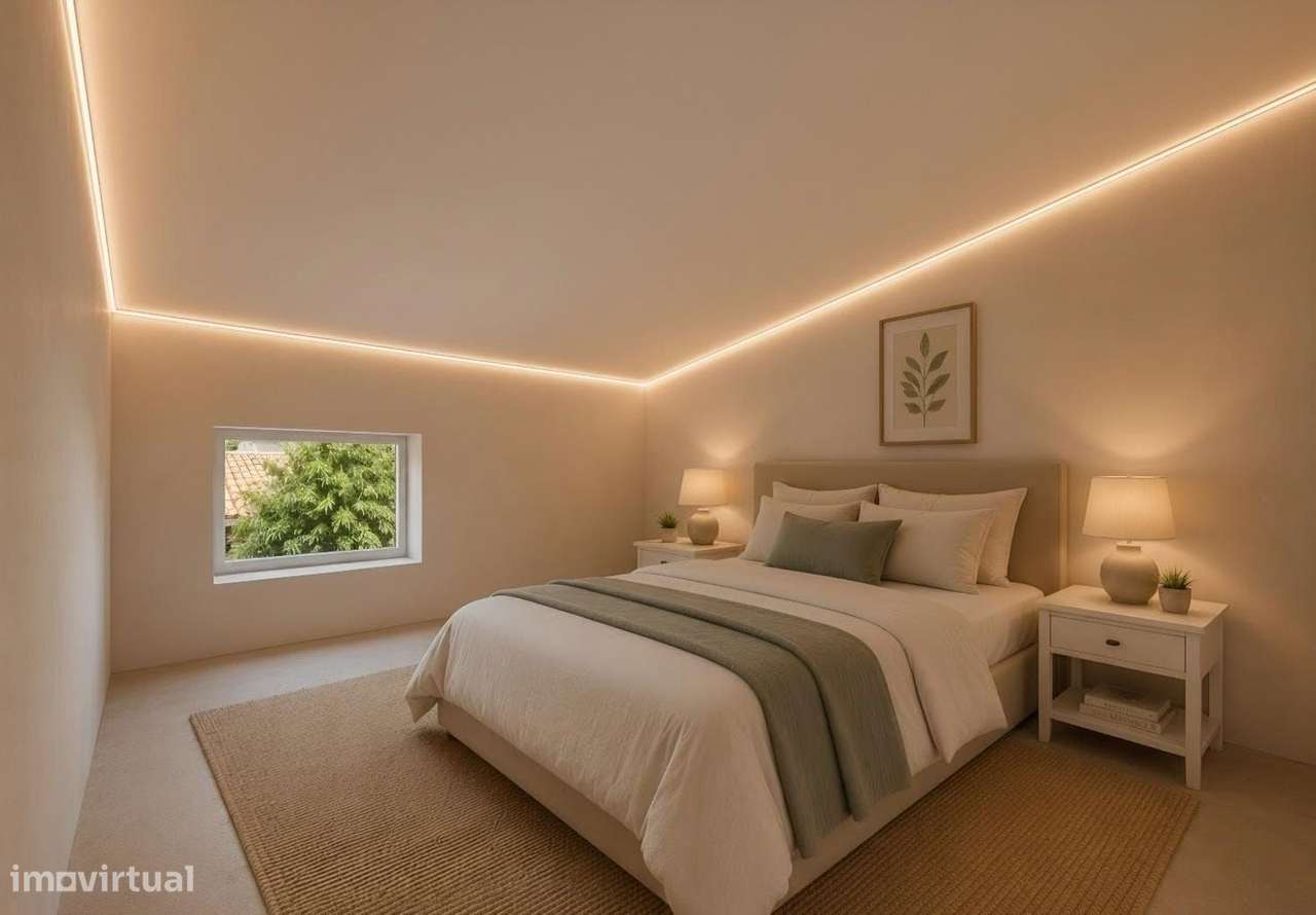 Quinta do Conde - Apartamento T2+2 completamente remodelado c/ quintal-8