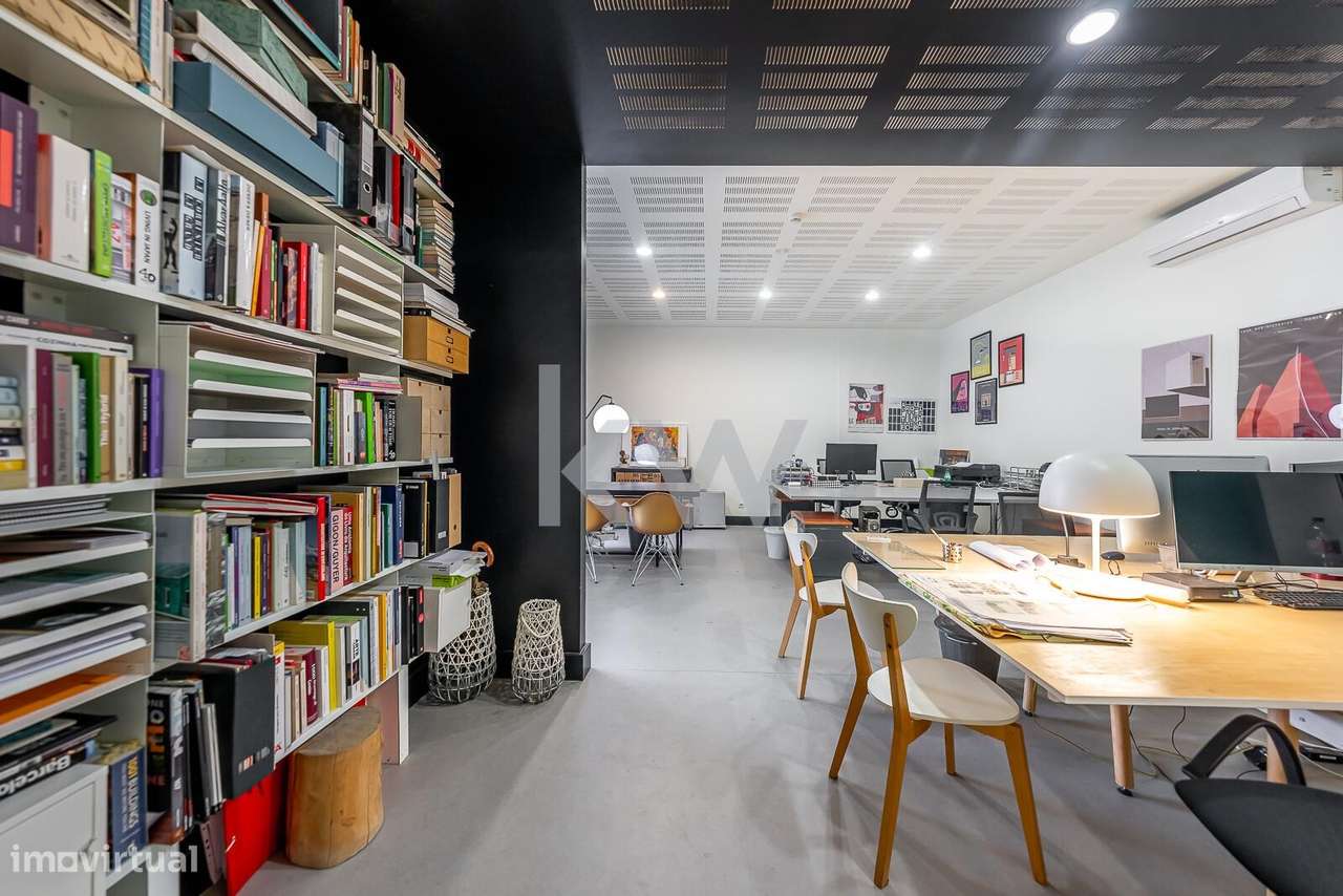 VENDE-SE LOJA EM ALVALADE – LARGO MACHADO DE ASSIS, PRÓXIMO À JUNTA - Grande imagem: 1/21