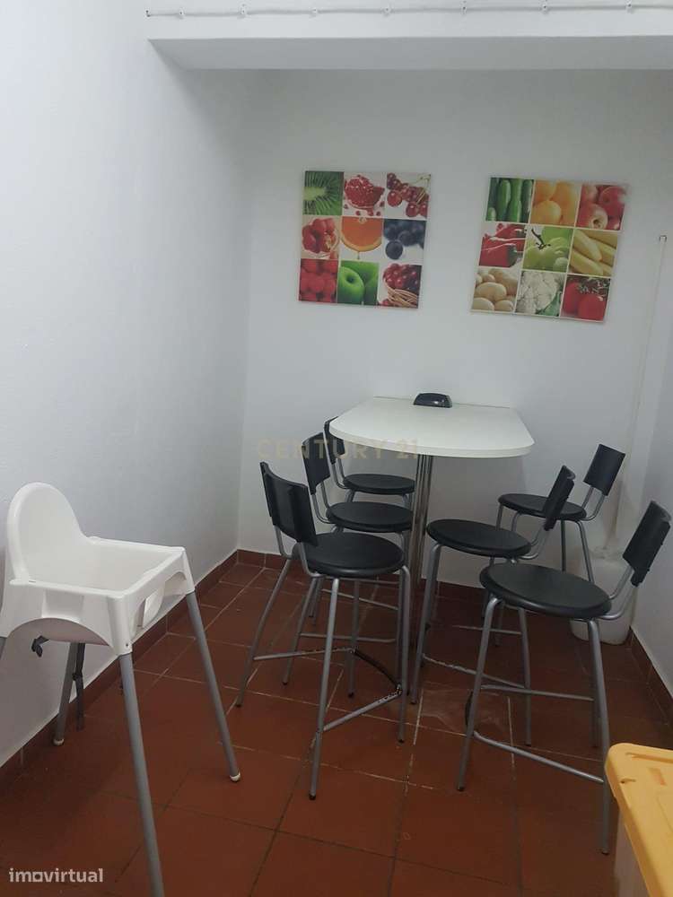 Restaurante com terreno em Elvas-13