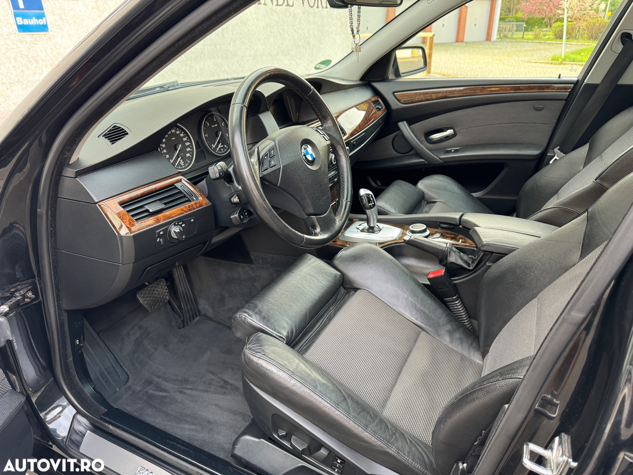 BMW Seria 5 525d Touring Aut. Edition Exclusive - 6