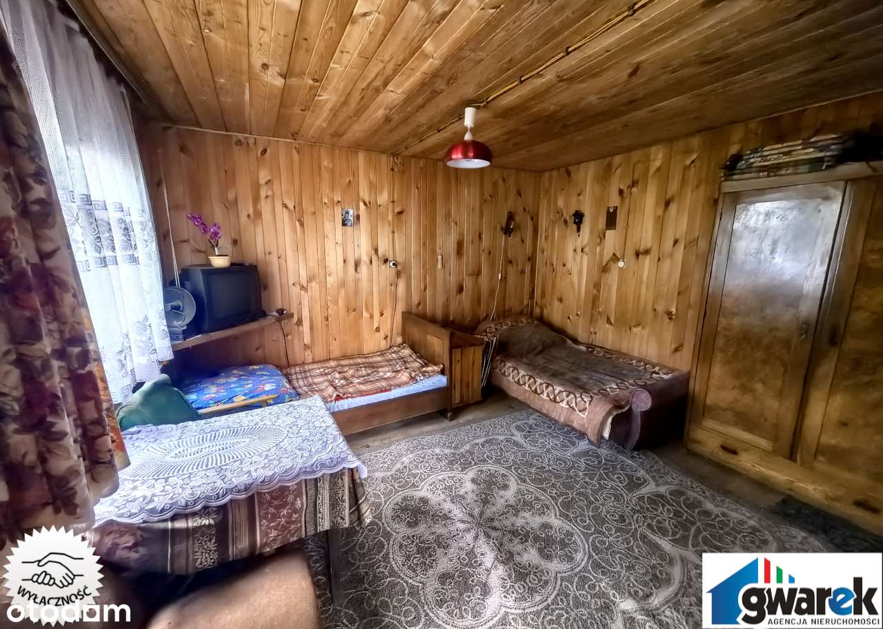 Uzbrojona Działka Budowlana z  garażem i domkiem letniskowym Trzyciąż-8