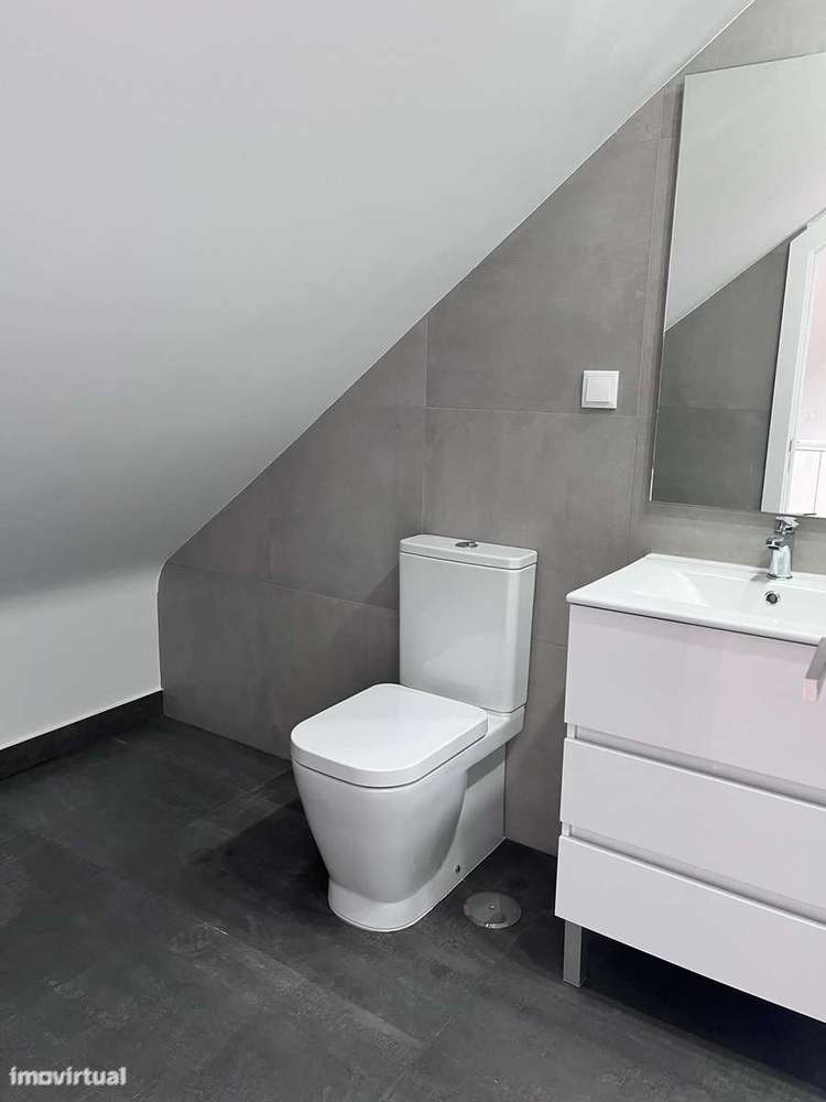 Apartamento T2+T0 (Duplex) - Grande imagem: 4/39