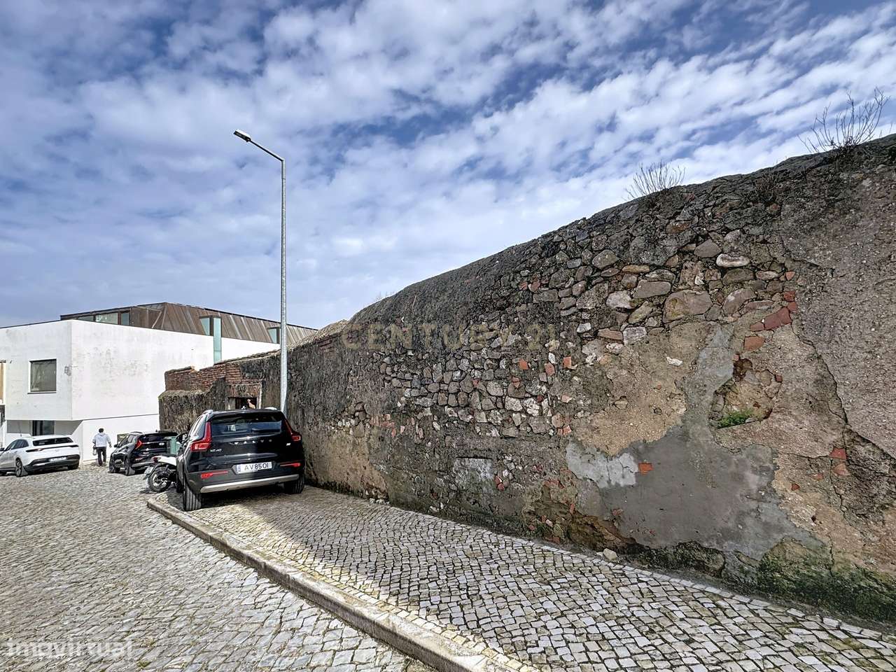 Oportunidade Exclusiva de Investimento na Nazaré – Dois Lotes Vendidos-5