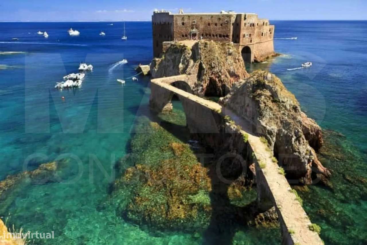 Terreno Urbano com 1980m2, Construção Moradia até 300m2 - Grande imagem: 5/10