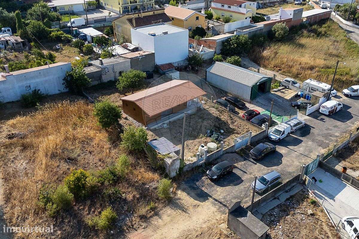Moradia T1 para venda-30