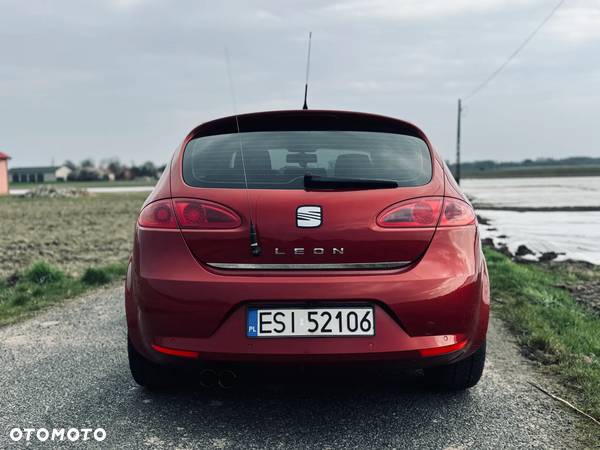 Seat Leon 2.0 TDI Stylance DSG - 6