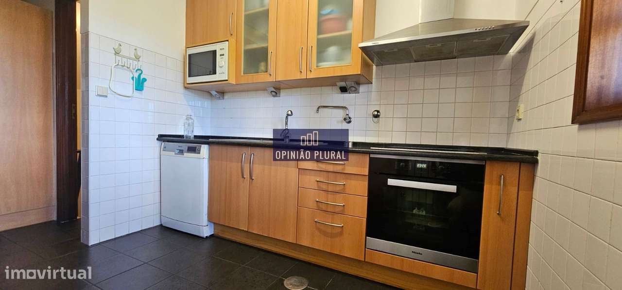 Moradia Tipologia T5 Independente com Conforto e Privacidade-6