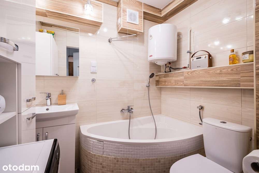 Kawalerka z dodatkowo wydzieloną sypialnią, stan idealny-9