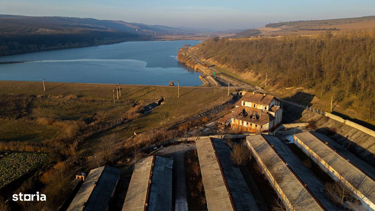 Fosta Ferma a Partidului de la Horgesti - de vanzare - Imagine principală: 4/20