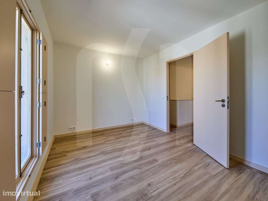 Arrendamento apartamento T5 Duplex | Porto-15