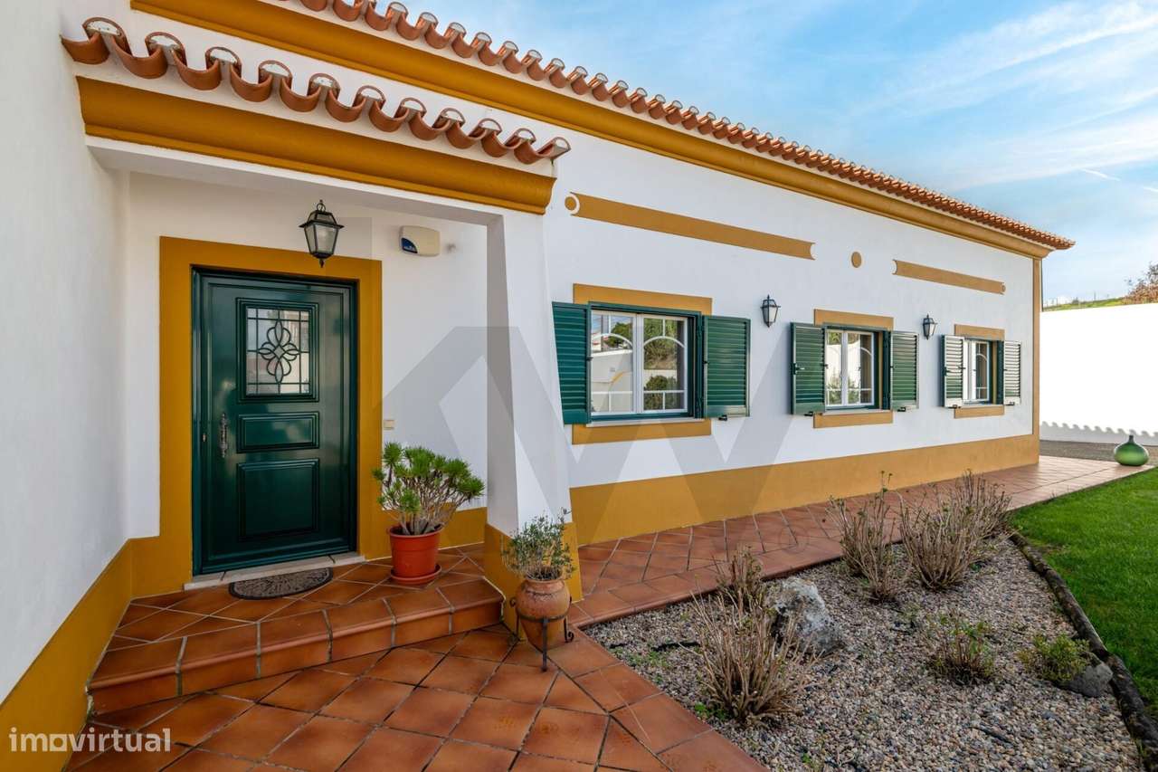 Moradia Típica Portuguesa com Jardim e Terrenos Privados – Alcoentre, - Grande imagem: 4/58