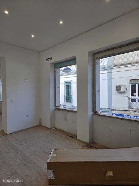 Prédio T2 centro Beja - Grande imagem: 4/11