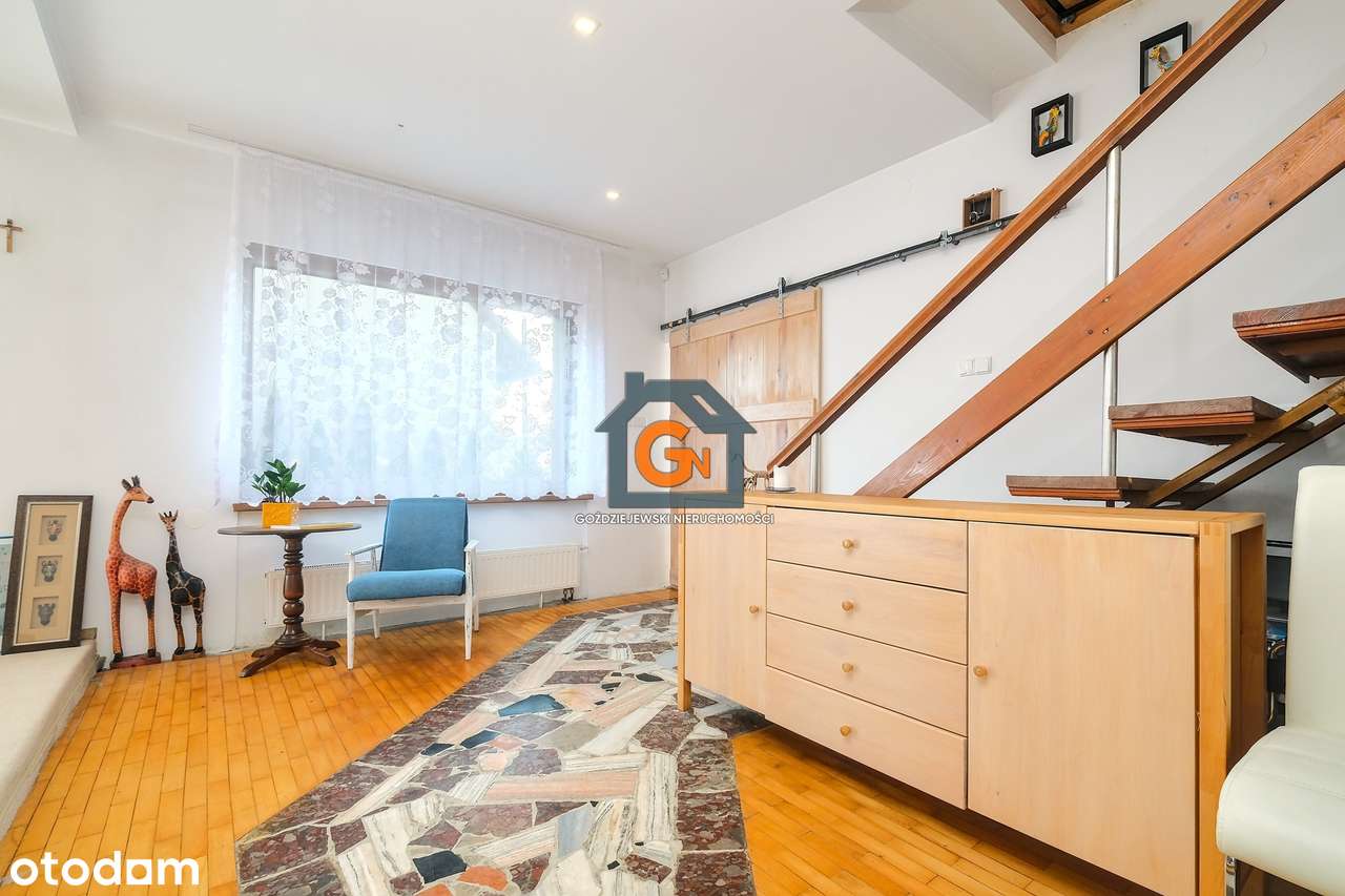 Sprzedam dom z budynkiem pod działalność usługową-7