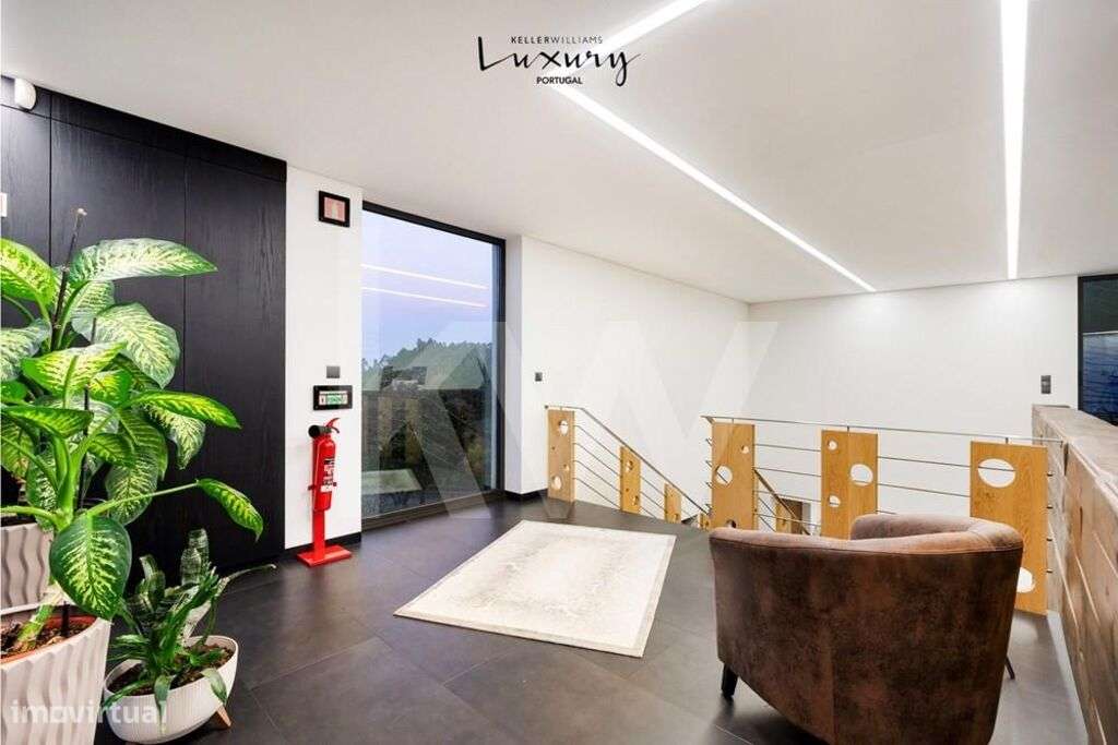 Quinta paradisíaca em local calmo e recatado para viver com qualidade-18