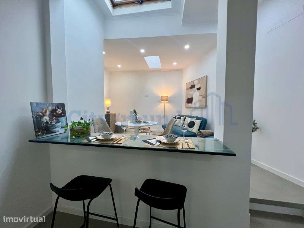 Apartamento T3 luminoso e a estrear a poucos minutos da Graça - Grande imagem: 4/23