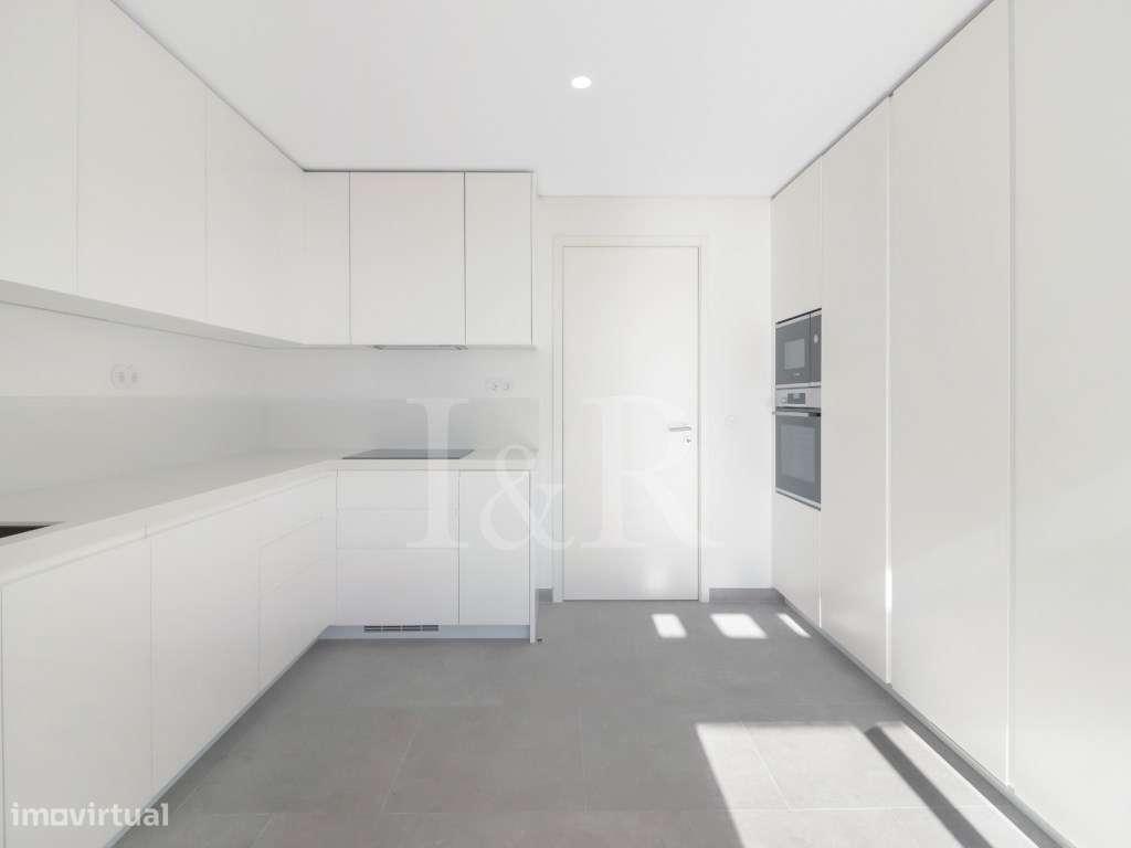 Penthouse T4+1 com terraço, piscina e vista rio no Dafundo, Oeiras-15