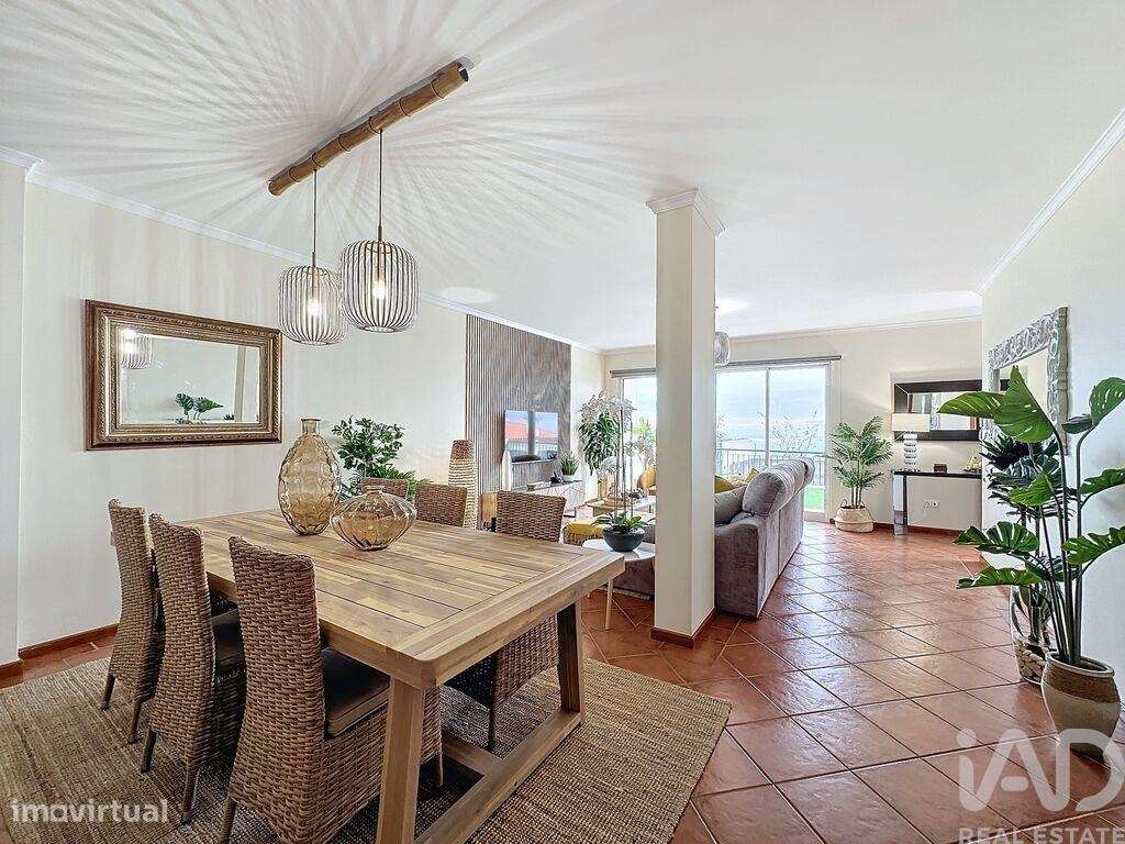 Casa / Villa T3 em Funchal (Santa Maria Maior) de 166,00 m2 - Grande imagem: 5/28