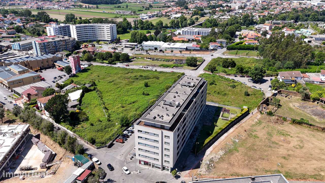 Excelente apartamento T3 no centro da Trofa-6