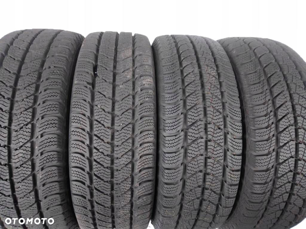 Semperit Van-Grip 3 205/65 R16C 107/105T 2021i 2022 8.5-9mm - 1