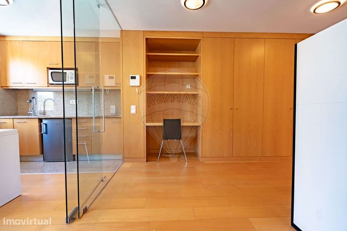 Apartamento T0 para arrendamento - Grande imagem: 4/41