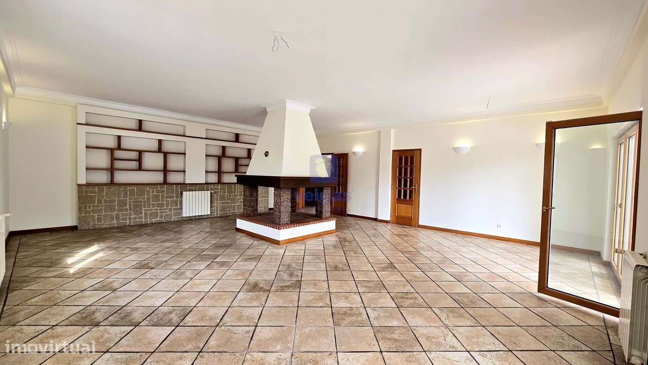 Moradia Isolada T3+2, com piscina, situada nas Caixas, Sesimbra - Grande imagem: 2/40