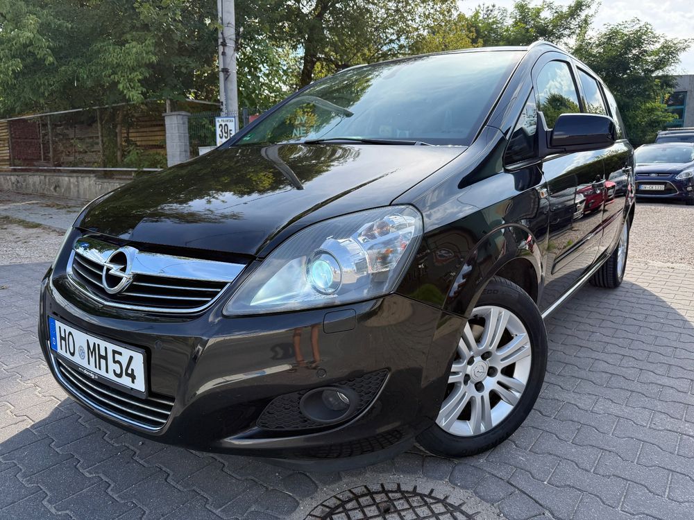 Opel Zafira B (2005-2014) 1.8 Cosmo 2013